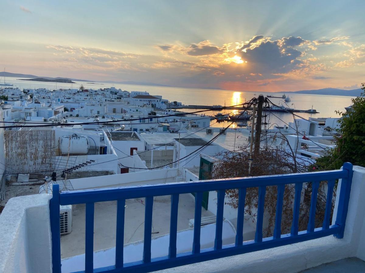 Elenitas Town House With Veranda And Sea View Mykonos Town Eksteriør billede